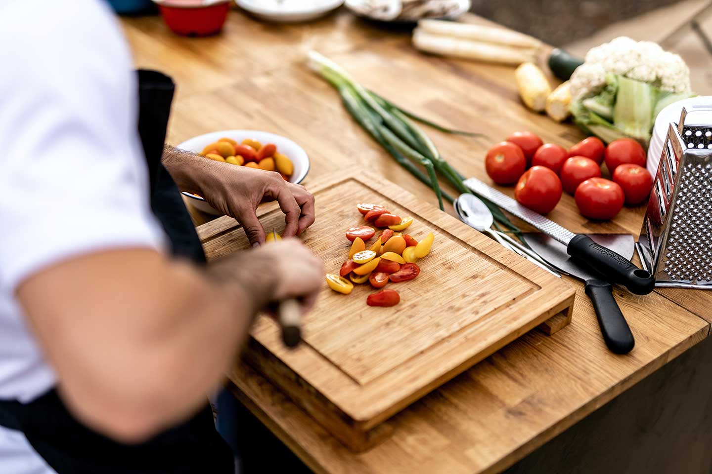 Things To Do https://heavenscabins.icnd-cdn.com/images/thingstodo/Chef.jpg