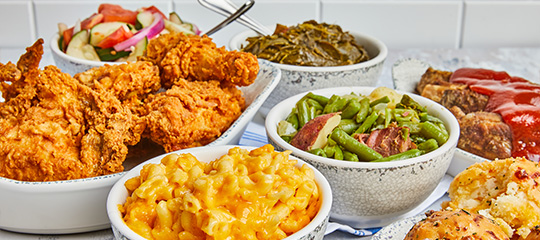 Things To Do https://heavenscabins.icnd-cdn.com/images/thingstodo/GroupFood-slider.jpg