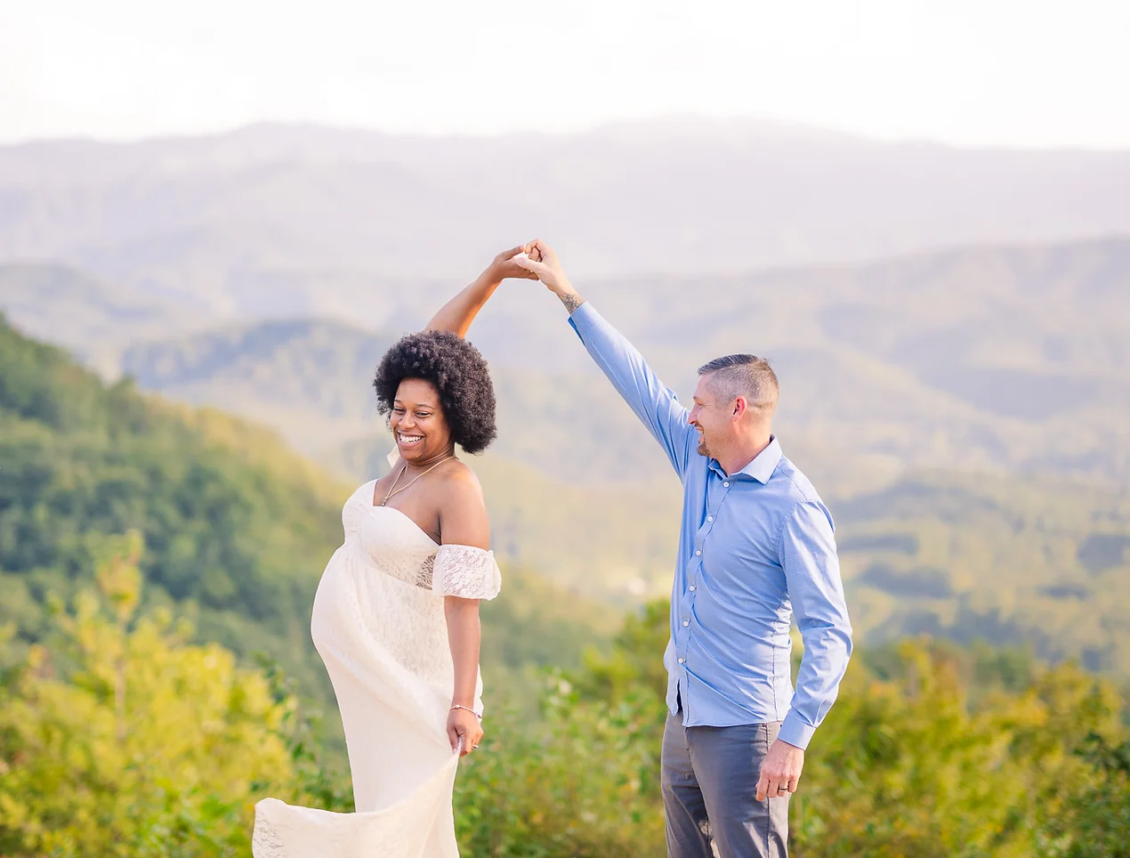 Things To Do https://heavenscabins.icnd-cdn.com/images/thingstodo/daa100_d86b38c0d4044bb4bce412666e02a902~mv2.webp