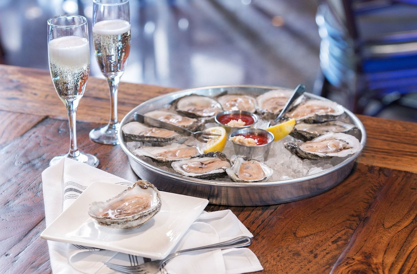 Things To Do https://heavenscabins.icnd-cdn.com/images/thingstodo/daily-selection-of-fresh.jpg