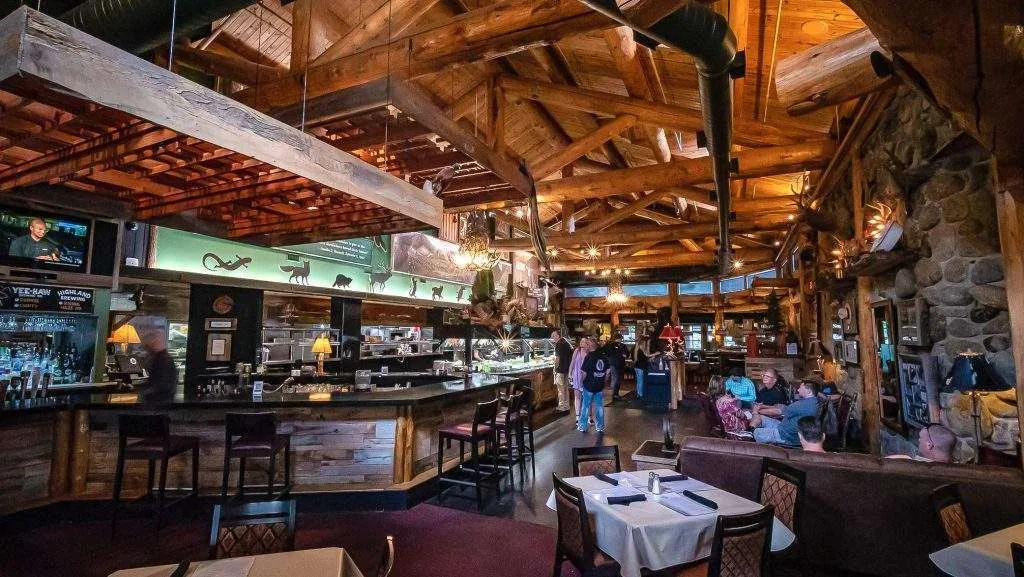 Restaurants | Downtown Gatlinburg TN | Heavens Cabins