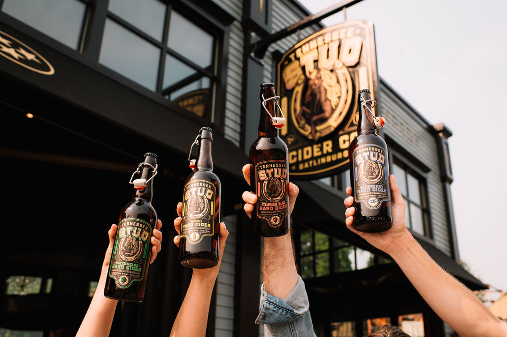 Things To Do https://heavenscabins.icnd-cdn.com/images/thingstodo/stud.jpg